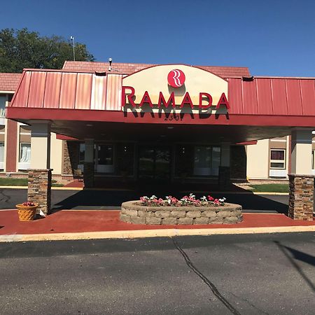 Ramada By Wyndham Albert Lea Exteriér fotografie