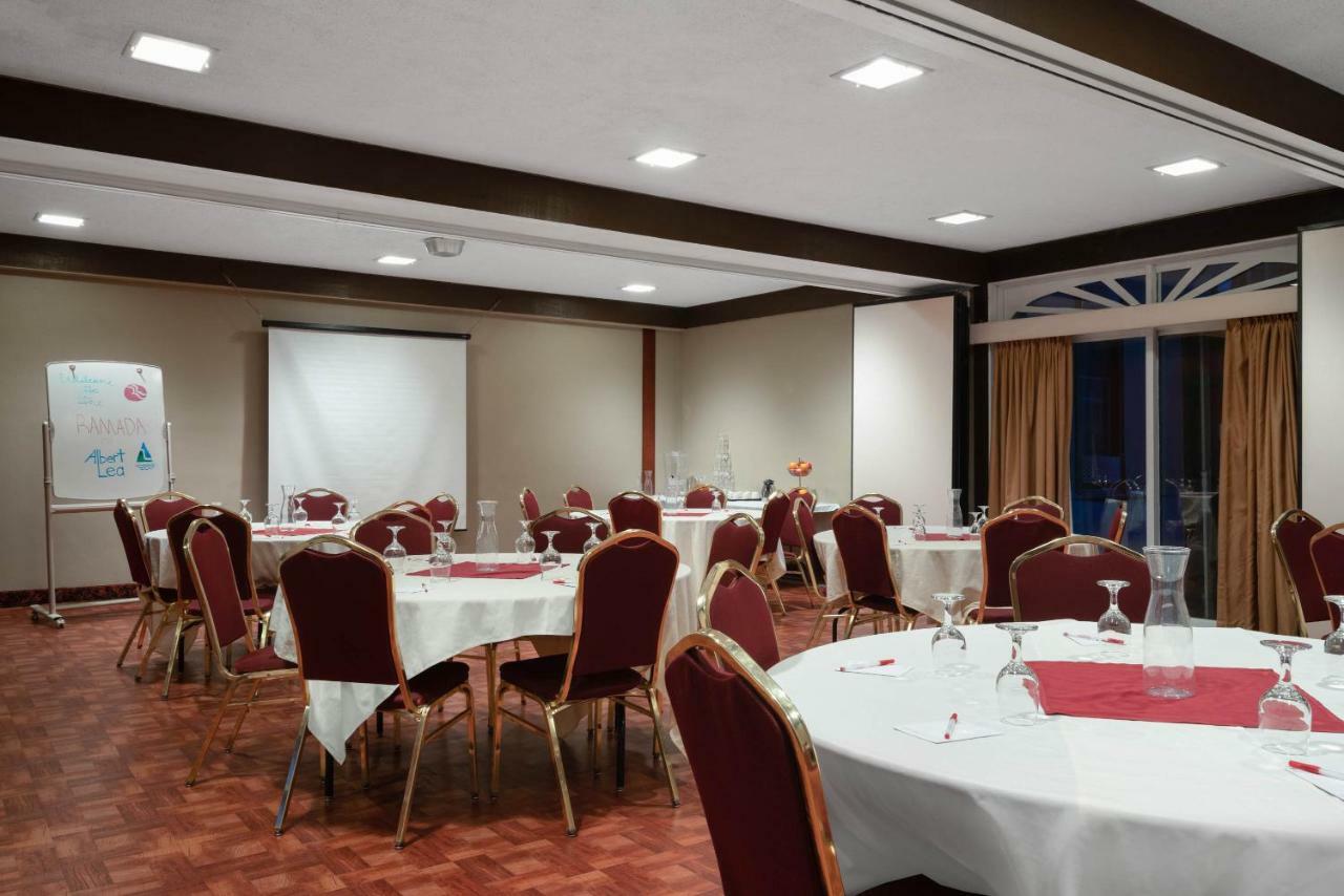 Ramada By Wyndham Albert Lea Exteriér fotografie